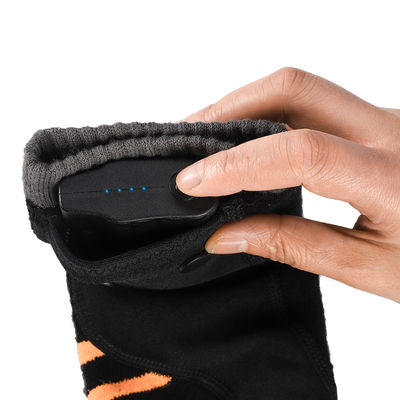 Chaussettes chauffées thermiques électriques épaisses chaussettes chauffées rechargeables noires avec une bonne élasticité