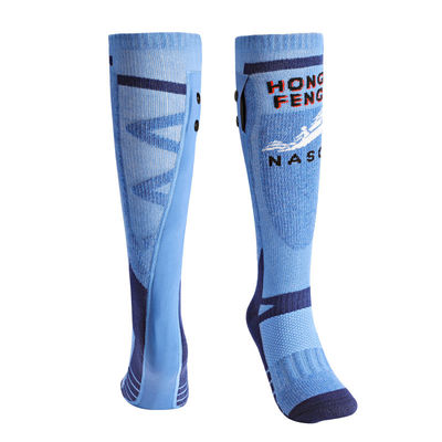 Chaussettes passionnées électriques de batterie de grande capacité 22 heures de temps de chauffage augmentant les chaussettes chaudes
